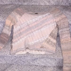 Free People Long Sleeve Cropped Sweater 💜